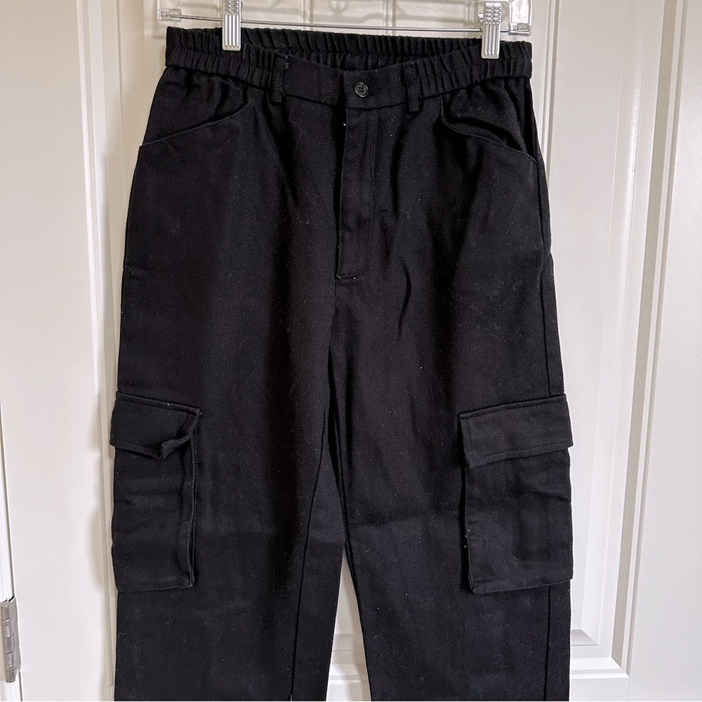 SHEIN women’s cargo pants medium black